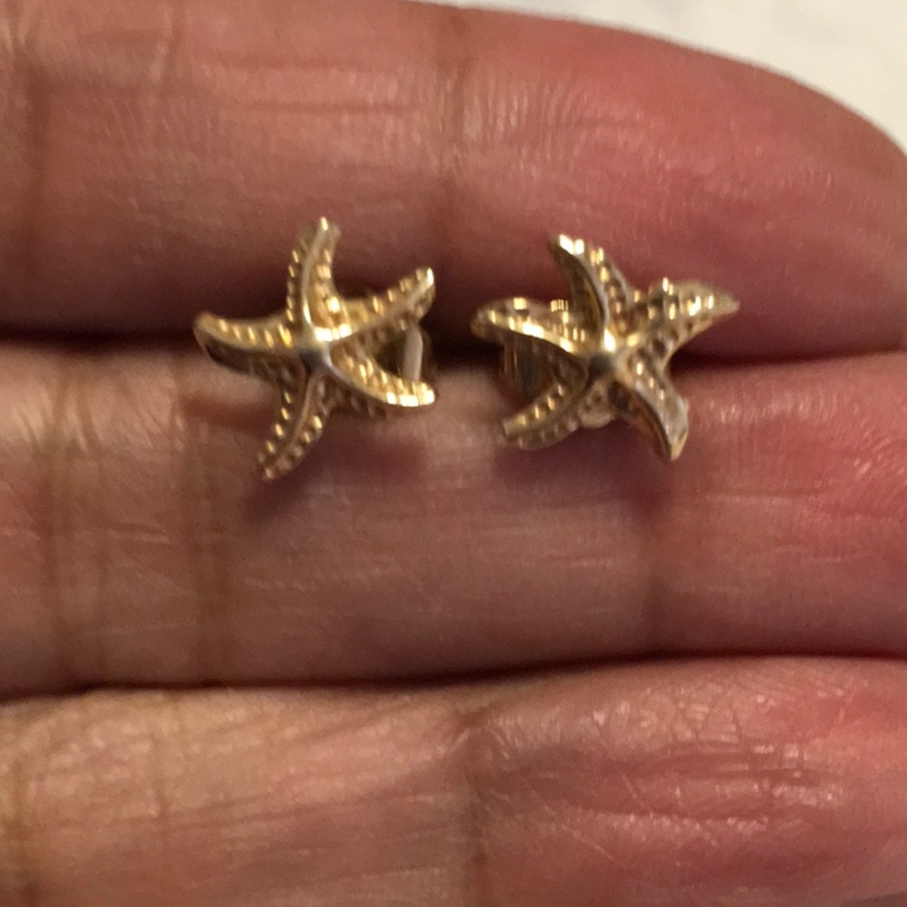 NORDSTROM Earrings,Gold, Starfish Design, Pierced, Very Small, see pictures